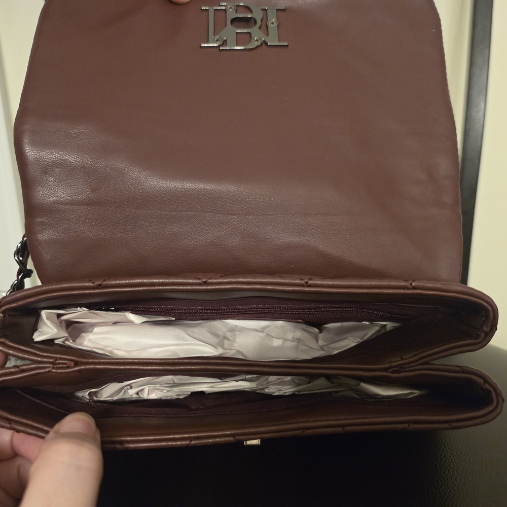 NWT Badgley Mischka Quilted Crossbody - Picture 6 of 10